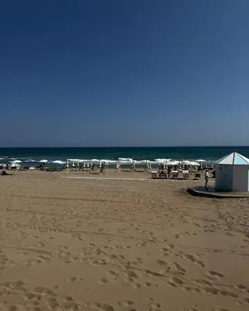 Villa Wally A Mare Rosa Marina