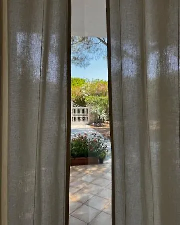 Wally Villa Rosa Marina